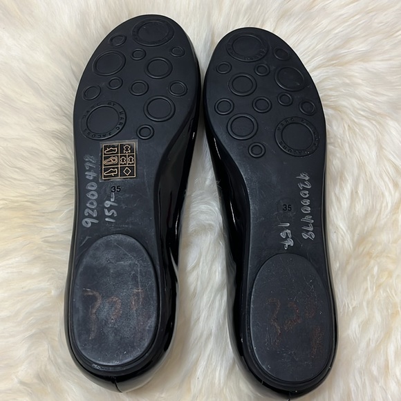 Marc by Marc Jacobs Black Mouse Flats - Picture 8 of 9